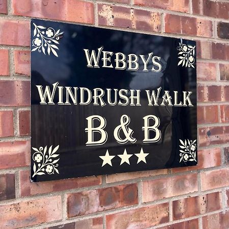 버튼온더워터 Webbys Windrush Walk B&B 외부 사진