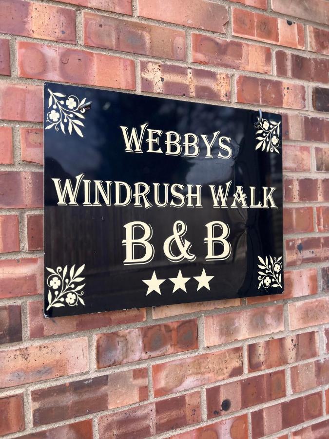 버튼온더워터 Webbys Windrush Walk B&B 외부 사진